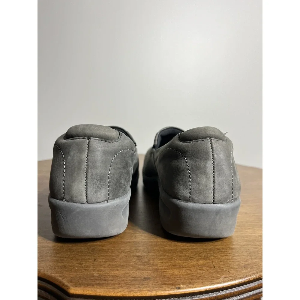 WORX 5112 Women's work safety steel‎ toe Slip On Size 9.5 WIDE
